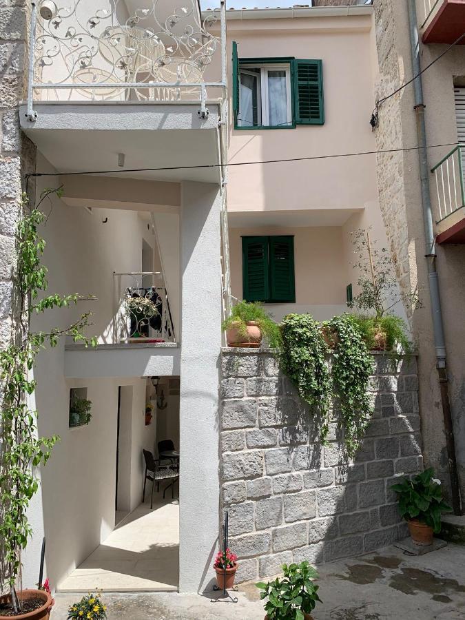 Karmelita'S Place -Studio Sibenik Exterior photo